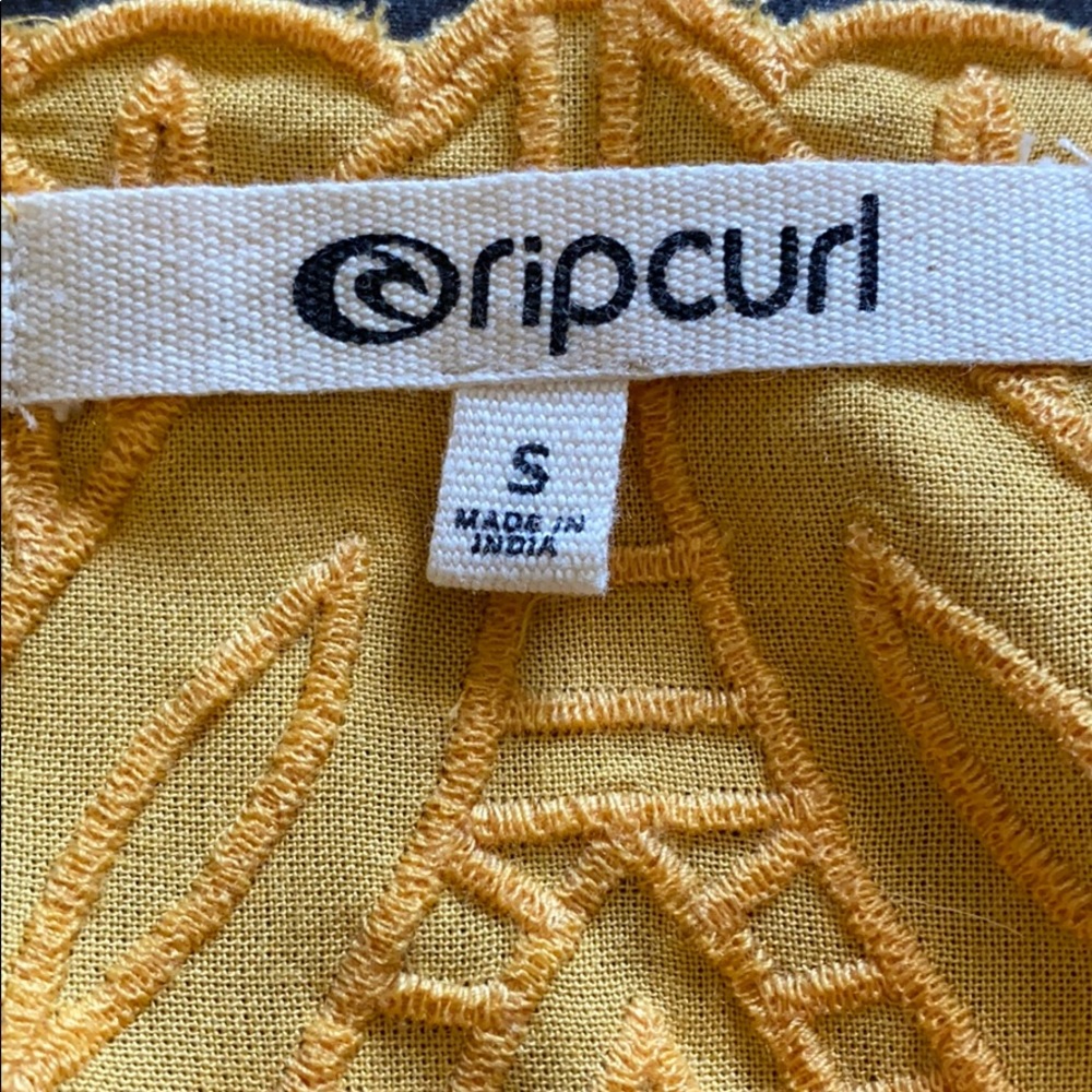 NWOT Rip curl top - Picture 4 of 5